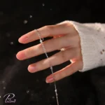 دستبند نقره نگین دار از جنس نقره با عیار 925 خالص با آبکاری رودیوم