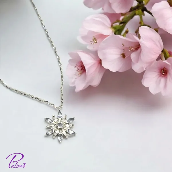 گردنبند نقره دانه برف آبی از جنس نقره با عیار بالای 925 با روکش طلا سفید
